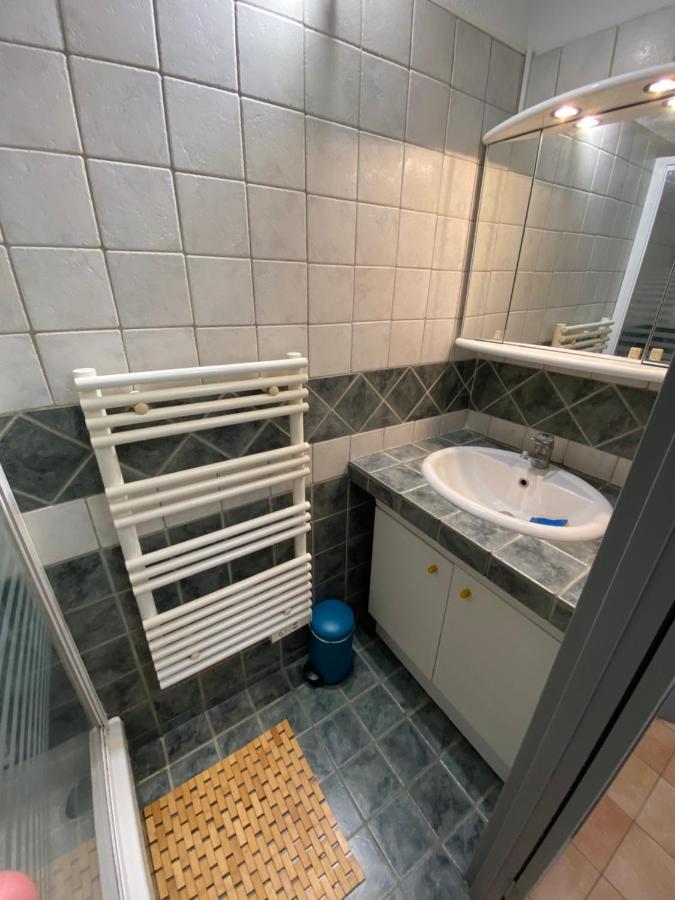 Joli Appartement Cosy Арл Екстериор снимка